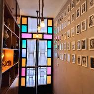 کار در کافه قبیله‌ی خورشید