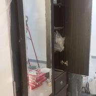 جاکفشی با آینه