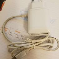 شارژر با کابل تایپ C سرخود با 2پورت usb (یو‌اس‌بی)