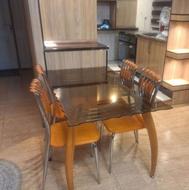 میز ناهارخوری