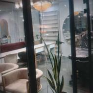 اجاره میزناخن در سالن