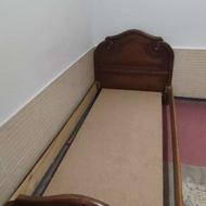 تخت‌خواب‌تک‌نفره