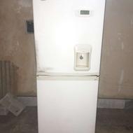 یخچال و فریزر اسنوا