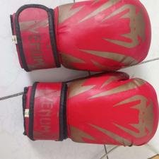 دستکش بوکس سالم