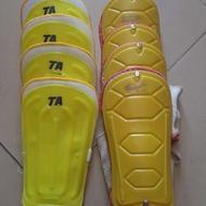 ساق بند فوتبال نو نو