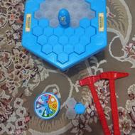 تعدادی اسباب بازی کلی و جزئی