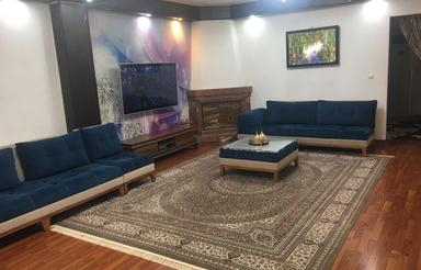 110 متری/ واقع در 1 قدمی شهر / تک واحده