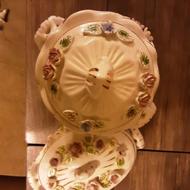 ظروف شکلات خوری