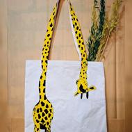 فروش تک و عمده توتبگ