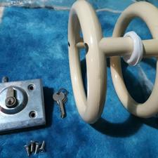 دستگیره گرد شیشه سکوریت با قفل آلومینیومی