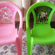 صندلی کودک دررنگ های سبزوصورتی