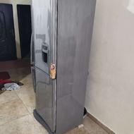 بالا یخچال پایین فریزر با برفک