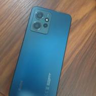 فروش فوری موبایل به عنوان گوشی دوم کار می‌کرده پس کم کارکرده