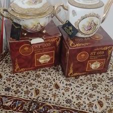 قوری و شکلات خوری