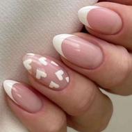 کاشت ناخن با متریال و کیفیت بالا