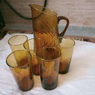 پارچ و لیوان قدیمی