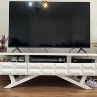 میزتلویزیون سفید صدفی