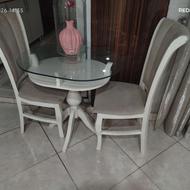 میز ناهار خوری