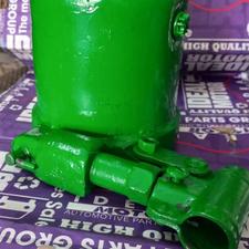 یک عدد جک ده تن شیر از بقل برای از کامیون تا اتوبوس