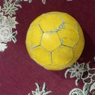 توپ چمنی زرد یک ساله تازه خودم خریدم تر تمیز