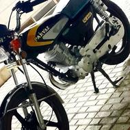 خریدار موتور 200 . 1402 یا 1403 هستم