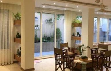 فروش آپارتمان 220 متر در چهارباغ بالا