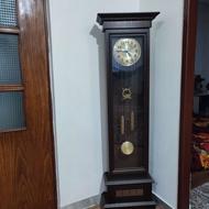 ساعت ایستاده