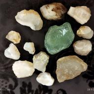 سنگ یاقوت پیدا کردم از دامنه ییلاب سراب