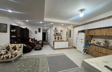 آپارتمان چهار سال ساخت