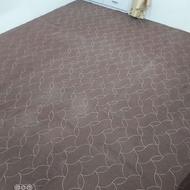 موکت .3در 310.دوعدد.تا حالا شسته نشده