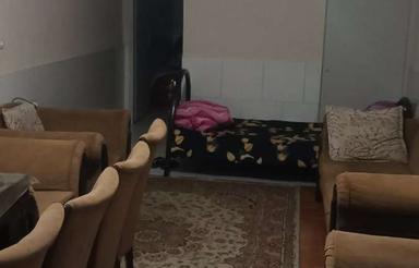 60متر مناسب انبار و اسکان کارگران/ پونک /دربستی