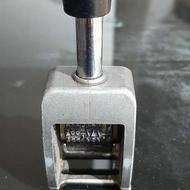 تاریخ زن قدیمی انگلیسی و یه عدد سکه قدیمی