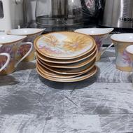 فنجان و نعلبکی