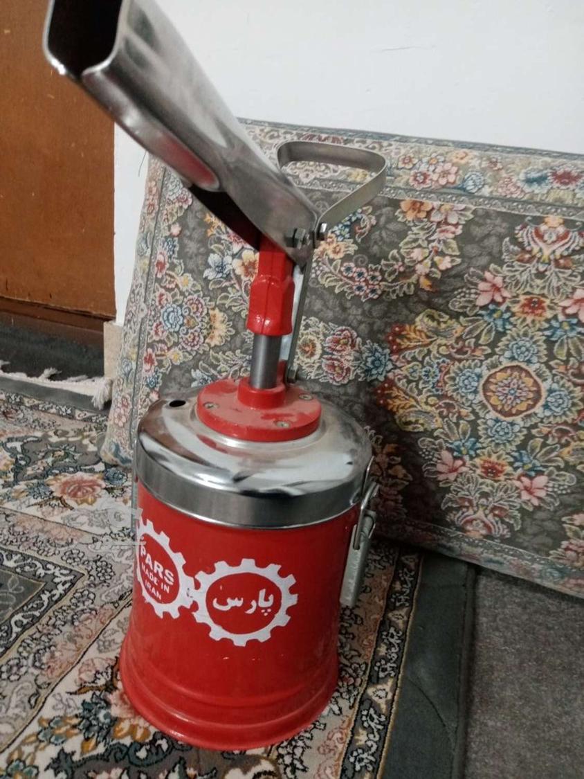فروش گریس پمپ وپیمانه روغن