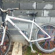 دوچرخه وی وا تمام المنیوم