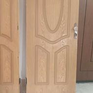 درب ورودی چوبی دو لنگه سالم