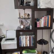 بوفه پازلی ، کتابخانه