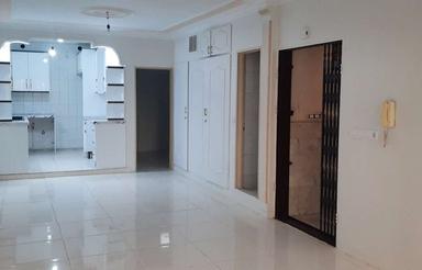 آپارتمان 61 متری وسط خ کاشانی