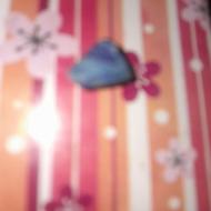 یک عددگوهر سنگ یاقوت کبود اصل به وزن 5 قیرط