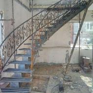 اهنگری جوشکاری و پوشش‌ کاری سقف سوله