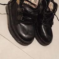 چکمه سایز 26 کاملا سالم بدون پوسیدگی