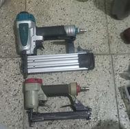 دو عدد منگنه کوب و میخکوب ماکیتا