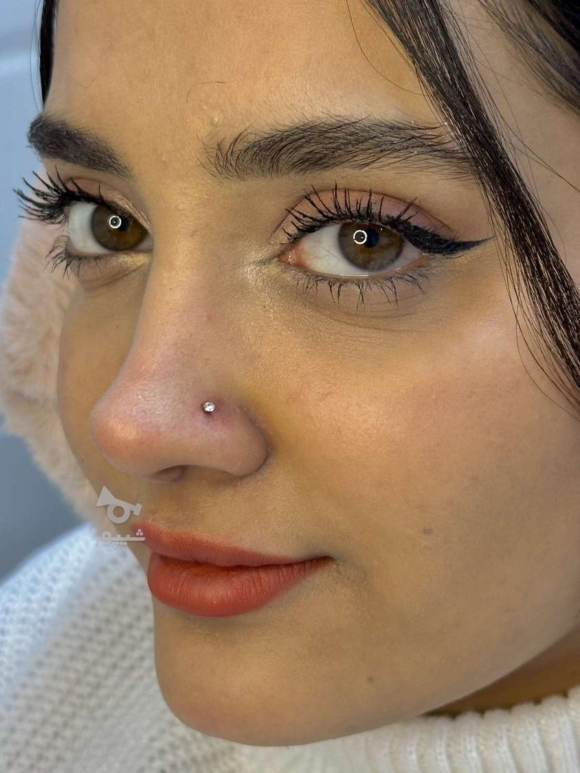 تزریق فیلر/ژل/پیرسینگ/پرسینگ/کاشت مژه