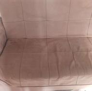 به دلیل کم بود جا