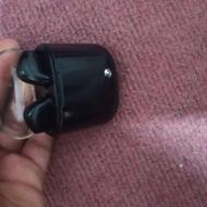 دو عدد هندزفری