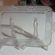 سینی شیشه ای کاملا سالم و نو