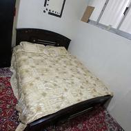 فروش تخت خواب دونفره و میز آرایش و دراور