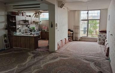 120متر ویلایی/ماشین رو/2خواب/زینبیه