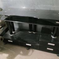 میز تلوزیون شیشه ای