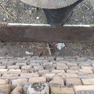 کاپوت در پیکان در عقب پیکان وانت